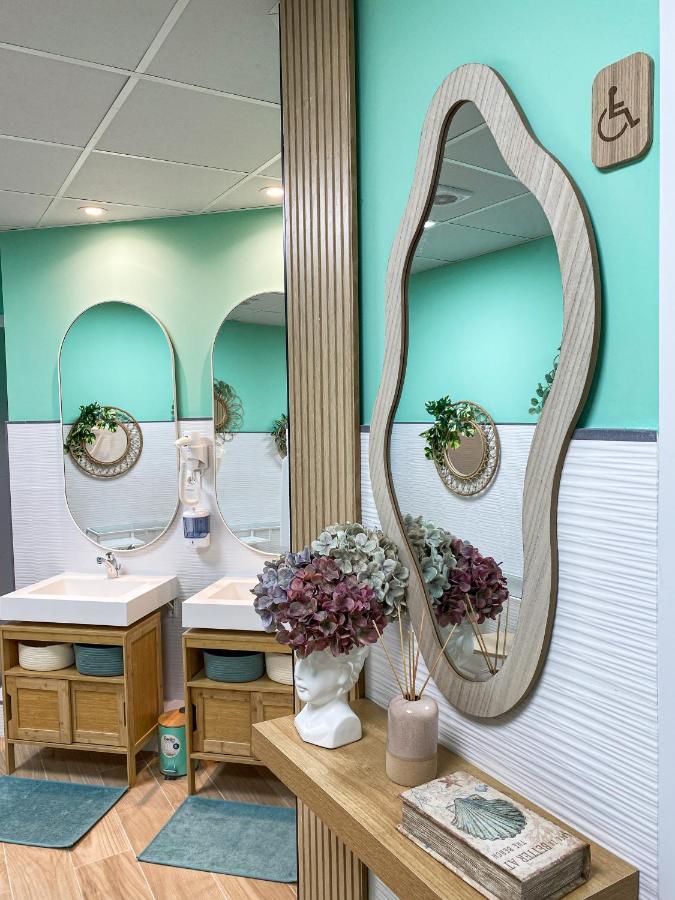 The Pod Suite Hostel Blasco Walencja Zewnętrze zdjęcie
