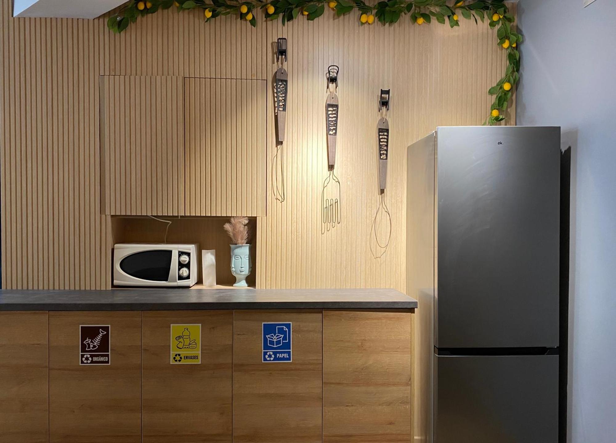 The Pod Suite Hostel Blasco Walencja Zewnętrze zdjęcie
