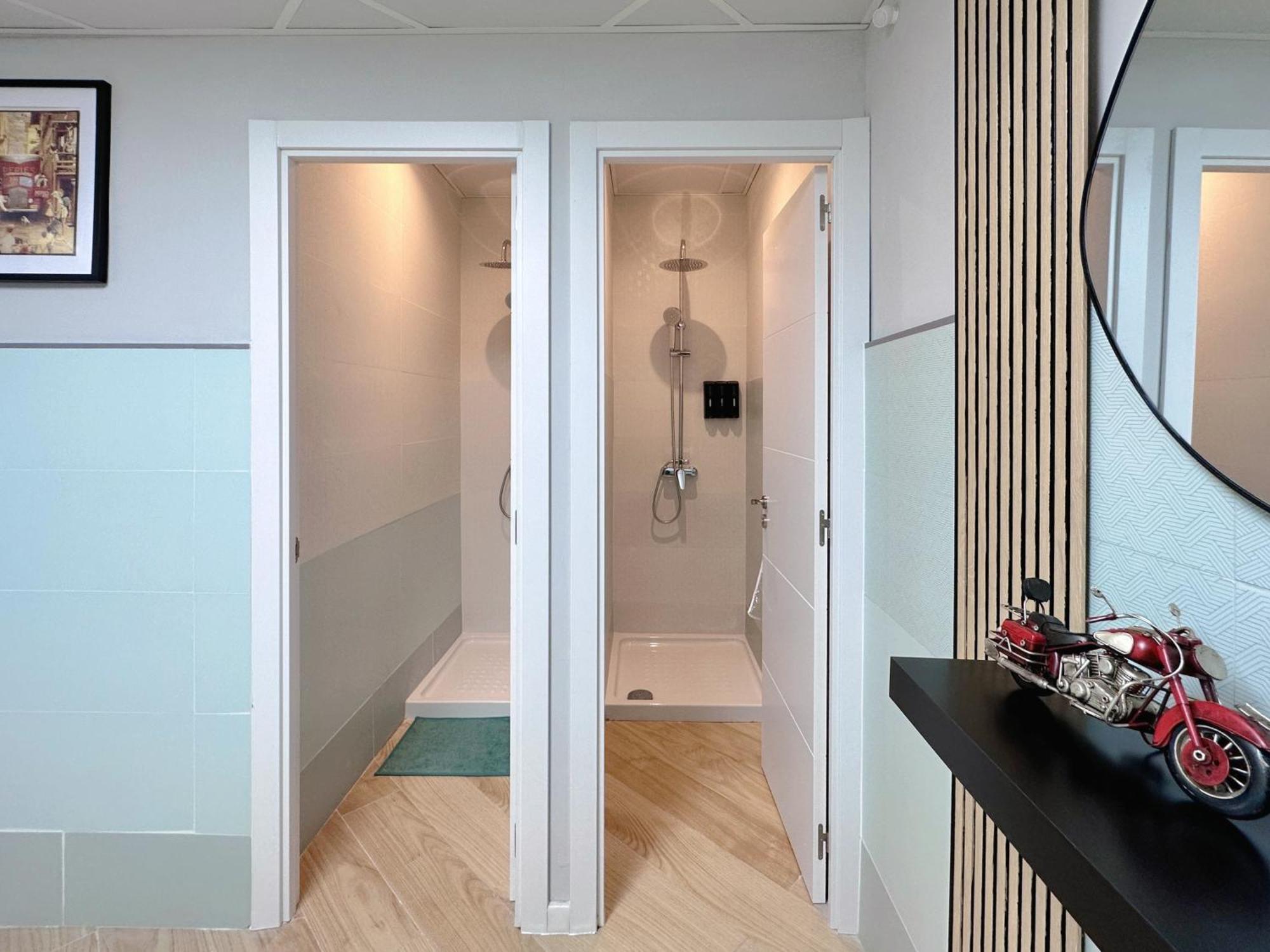 The Pod Suite Hostel Blasco Walencja Zewnętrze zdjęcie