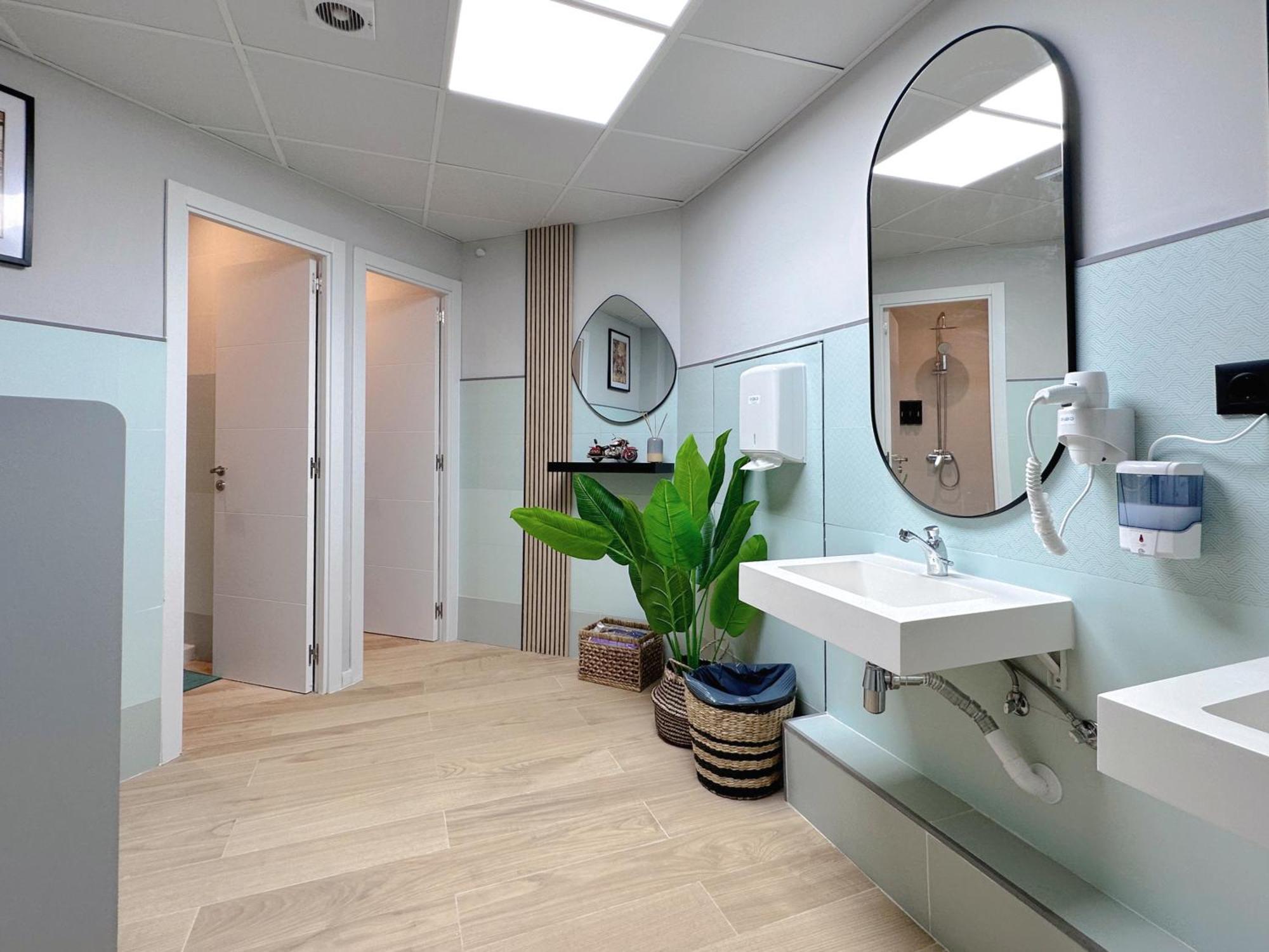 The Pod Suite Hostel Blasco Walencja Zewnętrze zdjęcie