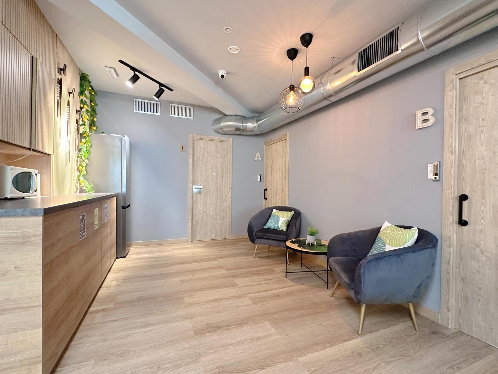The Pod Suite Hostel Blasco Walencja Zewnętrze zdjęcie