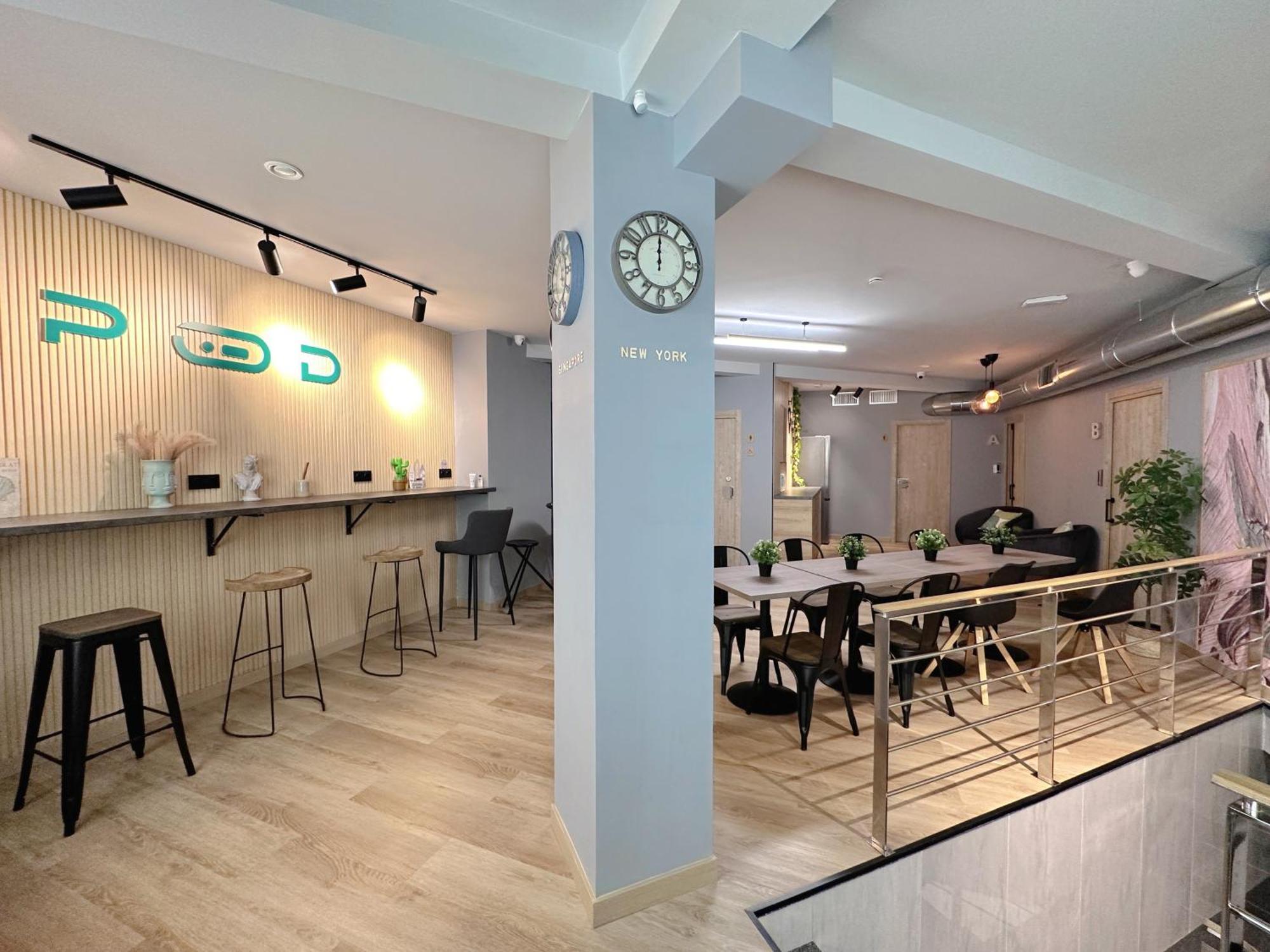 The Pod Suite Hostel Blasco Walencja Zewnętrze zdjęcie